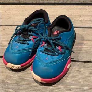 Kids Jordan Toddler Shoes, Sz 8C